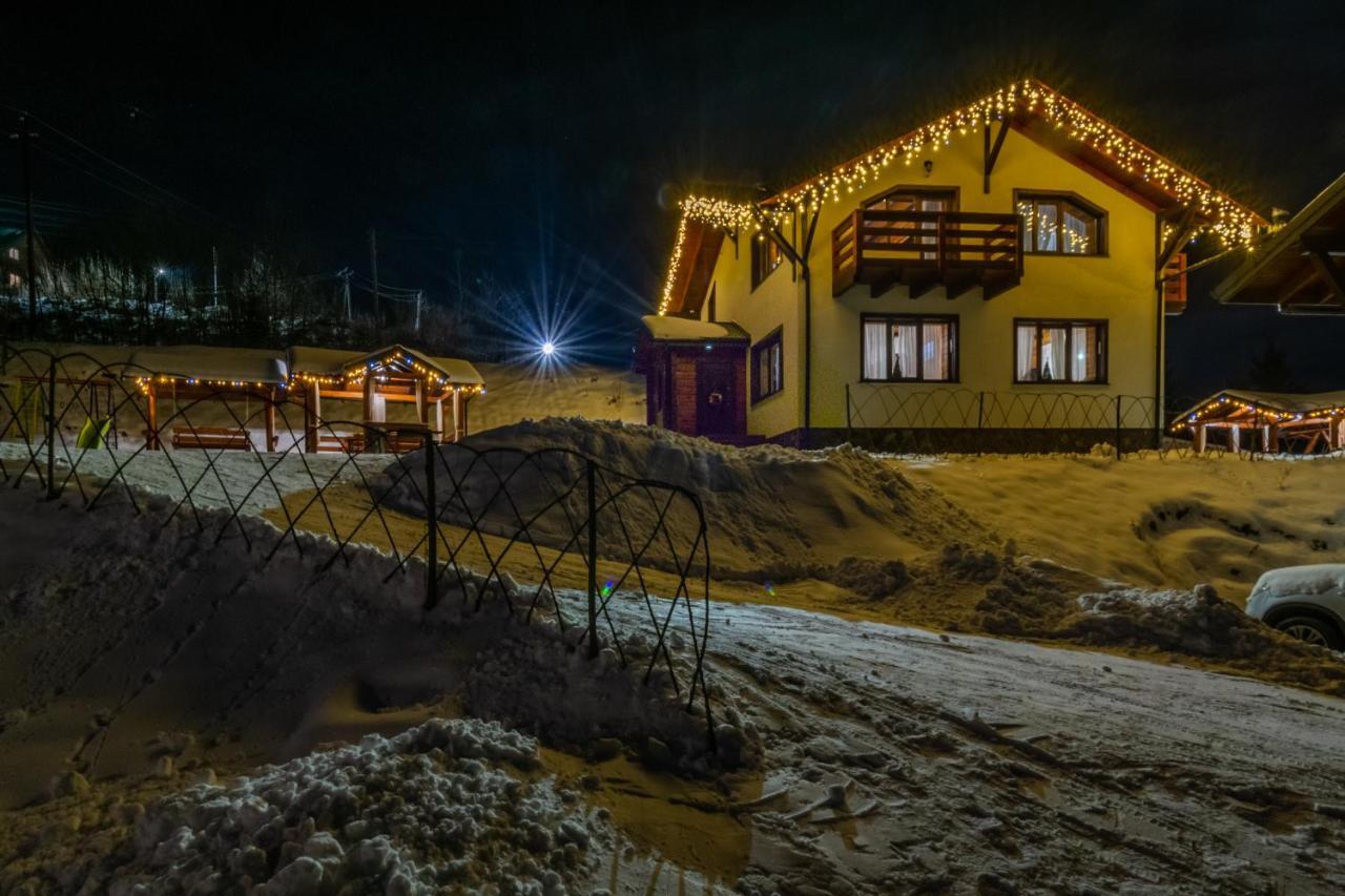 Cottage Chalet-Tiara Slavske Exteriör bild